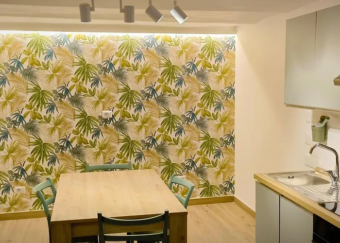 Апартаменты La Casa Di Vincenzo Неаполь